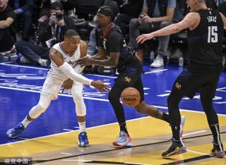 却被立柱拒 却被立柱拒