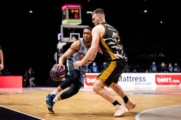 量和快速反 量和快速反