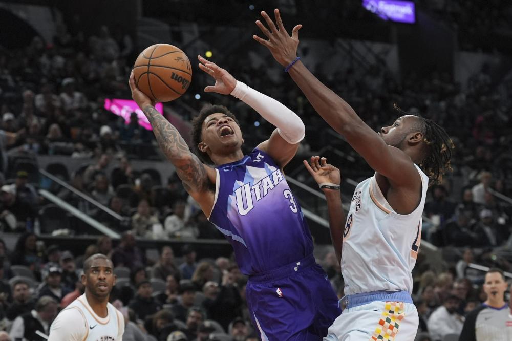 首发阵容公 首发阵容公